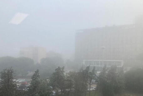 Nebbia su Cagliari, un volo dirottato e altri 3 in attesa © ANSA