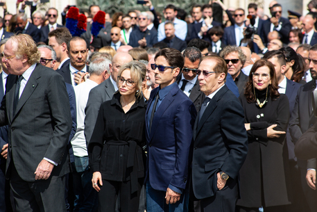 I figli di Silvio Berlusconi al funerale © ANSA