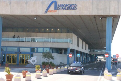 Confcommercio: aeroporto Palermo sede 'Legalità mi piace'