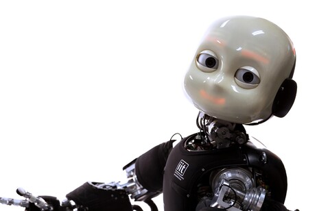 Il robot iCub dell'IIT (fonte: IIT-Istituto Italiano di Tecnologia)