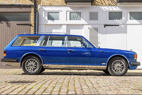 Bentley Val d'Isere