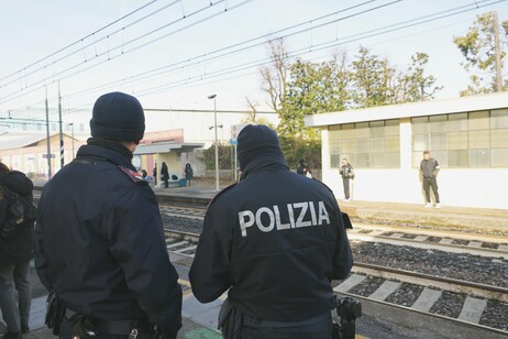 ++ Morto investito da treno operaio di ditta appaltatrice Rfi ++