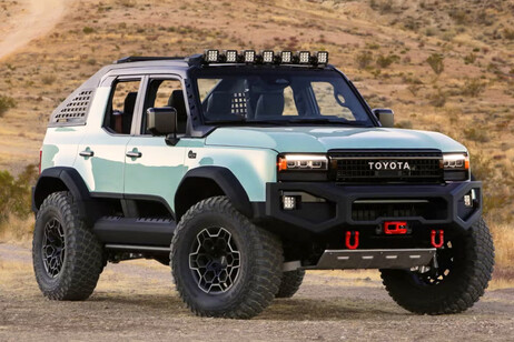 Toyota Land Cruiser ROX Concept sfida l'icona Wrangler