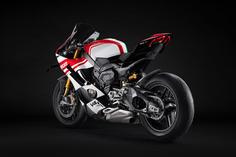 Ducati Panigale V4 Tricolore