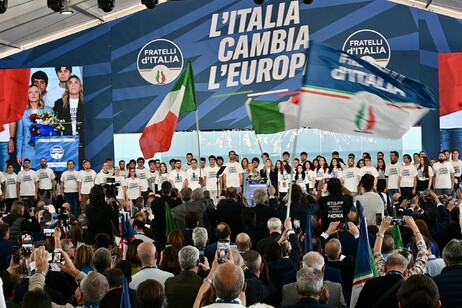 Fratelli d'Italia si classifica primo tra i conservatori europei, superando il PiS polacco
