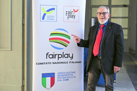 Il presidente del Comitato nazionale italiano Fair Play , Ruggero Alcanterini