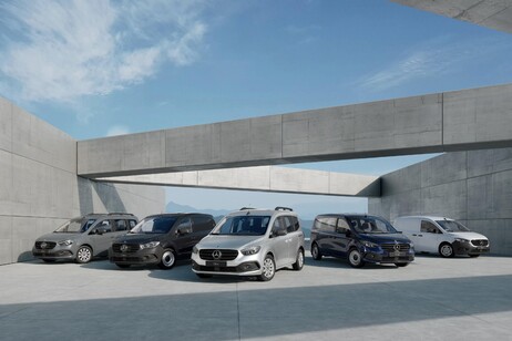 Mercedes amplia la gamma degli small van, ora fino a 7 posti