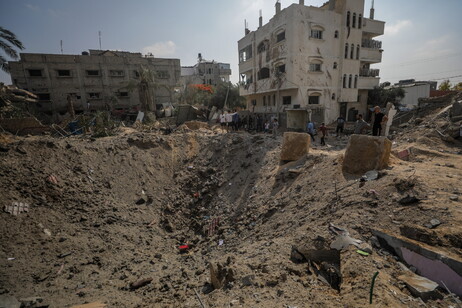 Hamas: '274 i morti nel blitz di Israele a Nuseirat'