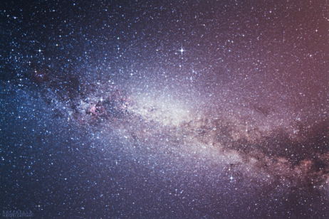 La Via Lattea con le stelle del Triangolo estivo (fonte: Raffaella Mattei Cattani, via Flickr)