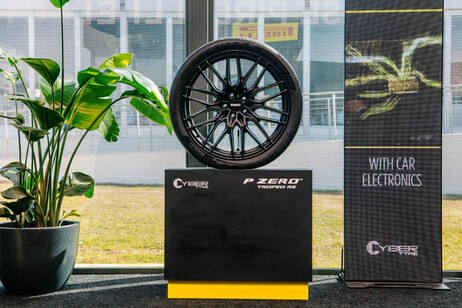 Pirelli Cyber Tyre per far crescere l'intelligenza dell'auto