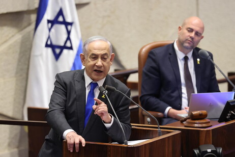 Israeli Prime Minister Netanyahu addresses the Knesset