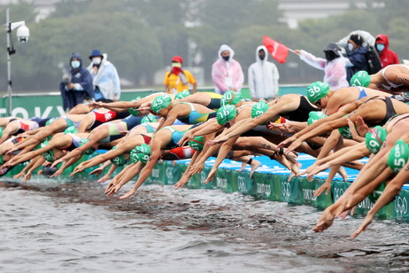 Triathlon Competitors at the start of the Women's Individual Triathlon race of the Tokyo 2020 Olympi