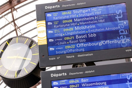 Principio di incendio sul treno del Parlamento Strasburgo-Bruxelles