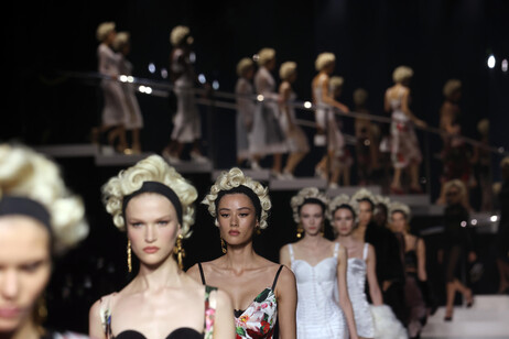 Milano Moda Donna: Dolce&amp;Gabbana