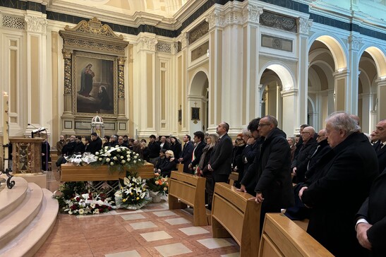 Morto padre Rossini opera festival Mariotti, funerali a Pesaro