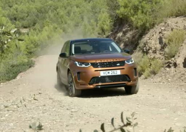 Land Rover Discovery Sport alla prova, il fuoristrada davvero 'familiare' -  Prove e Novità 