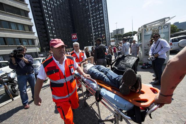 Incidente Metro, Le Immagini - Primopiano - Ansa.it