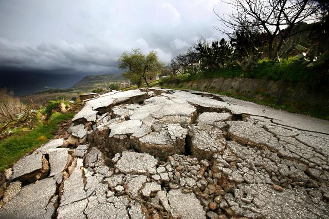 In Mostra Origini Storie E Segreti Dei Terremoti Primopiano Ansait 4731