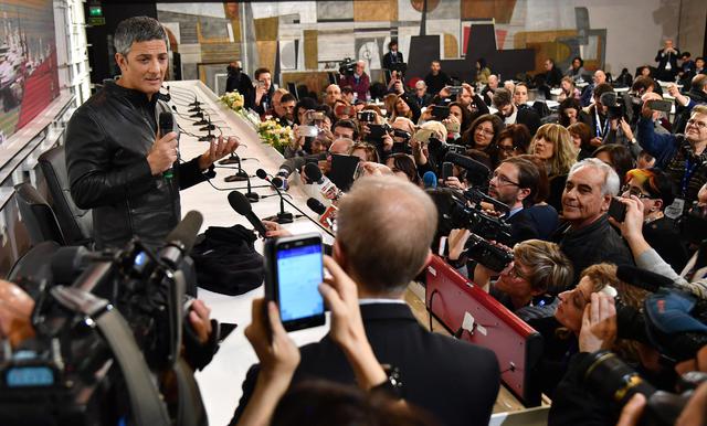 Sanremo, sul palco per la prima serata arriva Fiorello ...