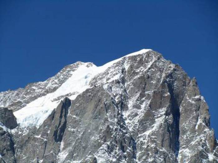 Avalanche on Monte Rosa, climbers injured