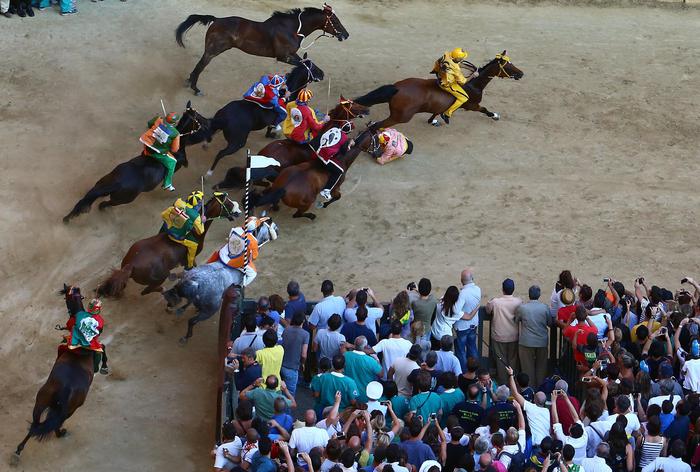 Palio Siena alla contrada della Pantera la seconda prova