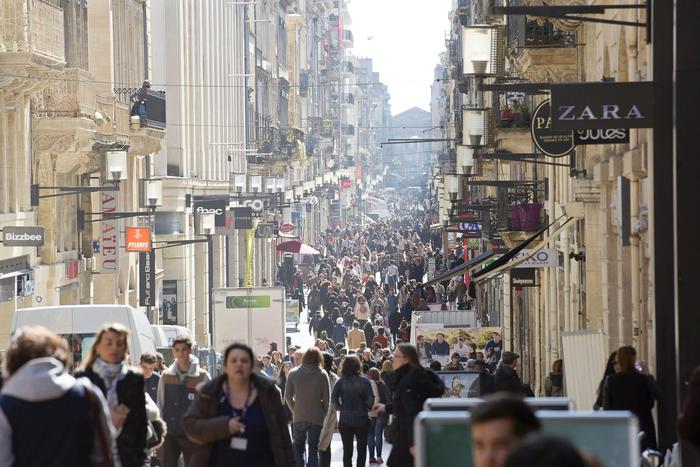 Rissa con un coltello a Bordeaux, un morto e un ferito grave – Notizie – Ansa.it