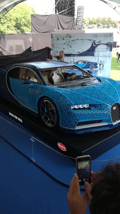 Bugatti Lego Technic, si può guidare l'auto in mattoncini in scala 1:1 -  Attualità 