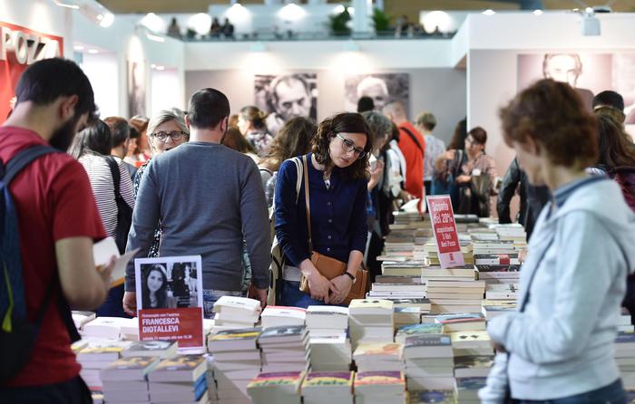 Rallenta l'editoria italiana, bene le vendite all'estero