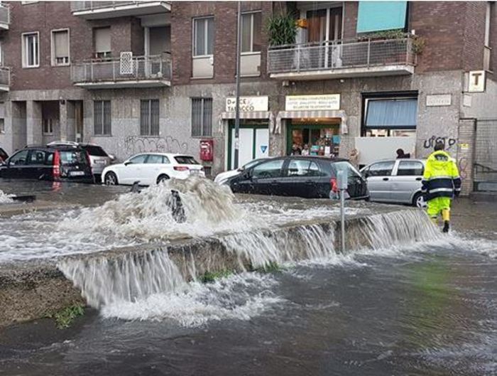 Maltempo: Milano, Esonda Il Fiume Seveso - Ultima Ora - Ansa.it