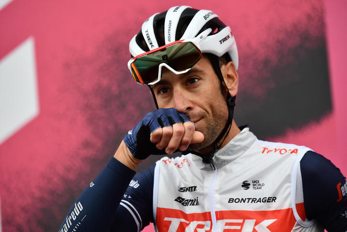 Vincenzo nibali trek online segafredo