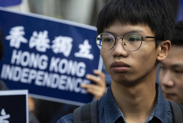 Hong Kong: attivista Tony Chung ha chiesto asilo politico a Gb