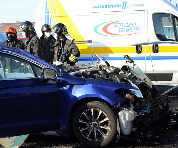 Crollo Record Di Incidenti Stradali, Vittime E Feriti - Sotto La Lente ...