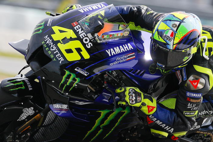 Rossi calls the centenary who defeated the virus