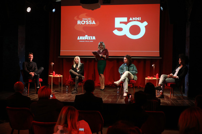 Lavazza Qualità Rossa festeggia 50 anni con un viaggio nella 'nuova' Italia