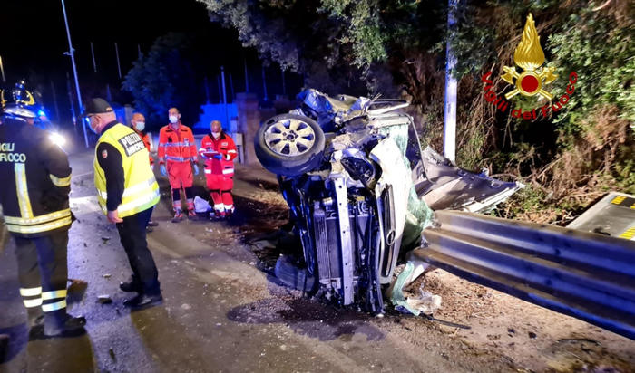 Incidente Stradale Nella Notte A Sassari Due Morti Sardegna Ansa It