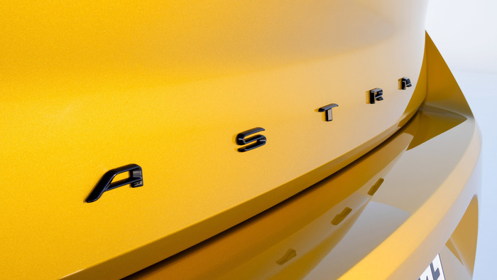 Opel Astra, storia di una compatta dal successo annunciato - Mondo Motori 