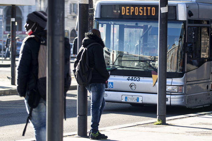 Scioperi: Roma,stop Metro A, A Rischio Corse Metro B, Tram E Bus ...