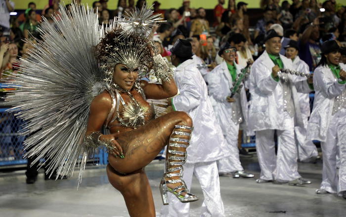 BRASILE CANCELLATO IL CARNEVALE - Il Popolano