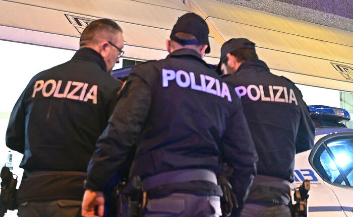 Mafia: Operazione Antidroga Della Polizia A Catania, 31 Arresti ...