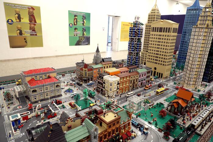 Mostre: 'I Love Lego', quando il mattoncino diventa arte - Notizie 