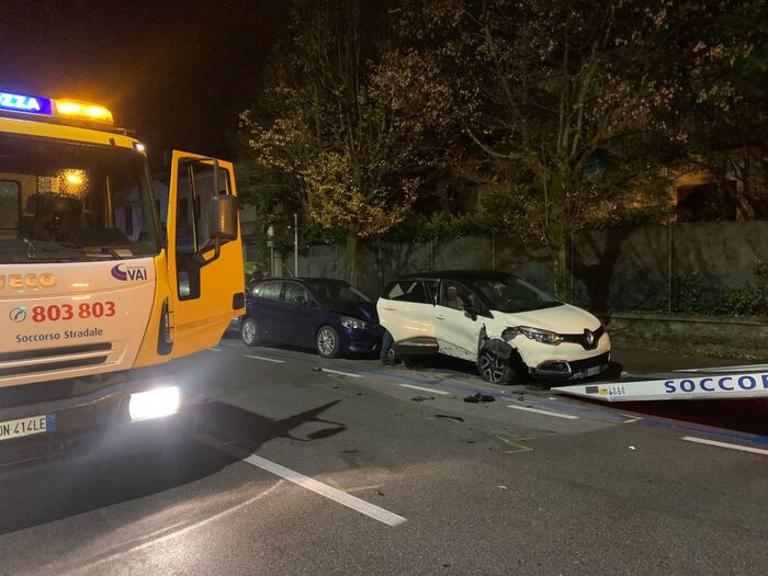 Causano Incidente Dopo Furto 1 Persona Fermata 4 In Fuga Friuli V