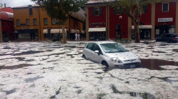 Sfuriata Maltempo In Veneto, Grandine, Vento E Allagamenti - Notizie ...