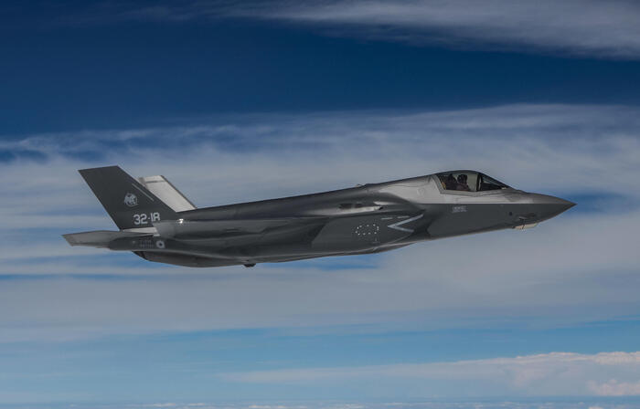 Caccia F-35 italiani in volo verso l'Islanda. Missione di routine della  Nato nell'estremo Nord? Non proprio – Libero Quotidiano