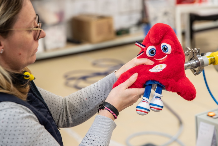 Paris 2024 : la mascotte Phryge vient du Val-d'Oise