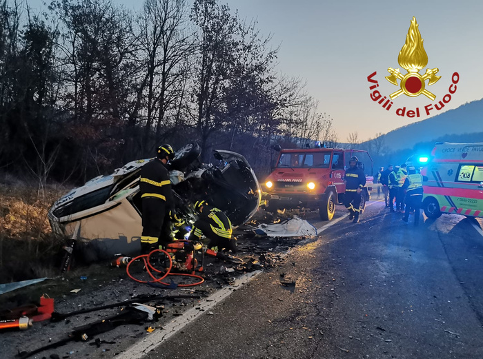 Incidenti Stradali Un Morto E Quattro Feriti Nel Modenese Notizie Ansa It