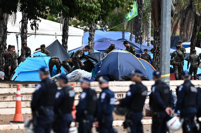 Brasile: 100 Imprese Sospettate Di Denaro A Bolsonaristi - Ultima Ora ...