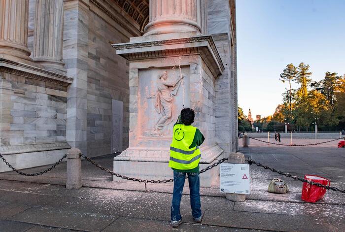 Sala: 'Lavoreremo In Fretta Per Pulire L'Arco Della Pace' - Notizie ...