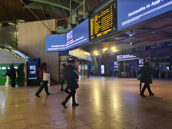 Urto tra treni: circolazione ferma, cancellati alcuni Regionali