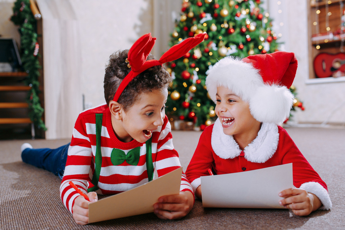 Bambini e regali per Natale, 23 libri e giochi da 3 a 12 anni