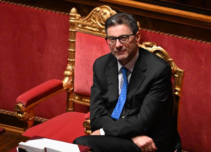 MES. Giorgetti lo avrebbe approvato. Ma la Meloni è sovranista a